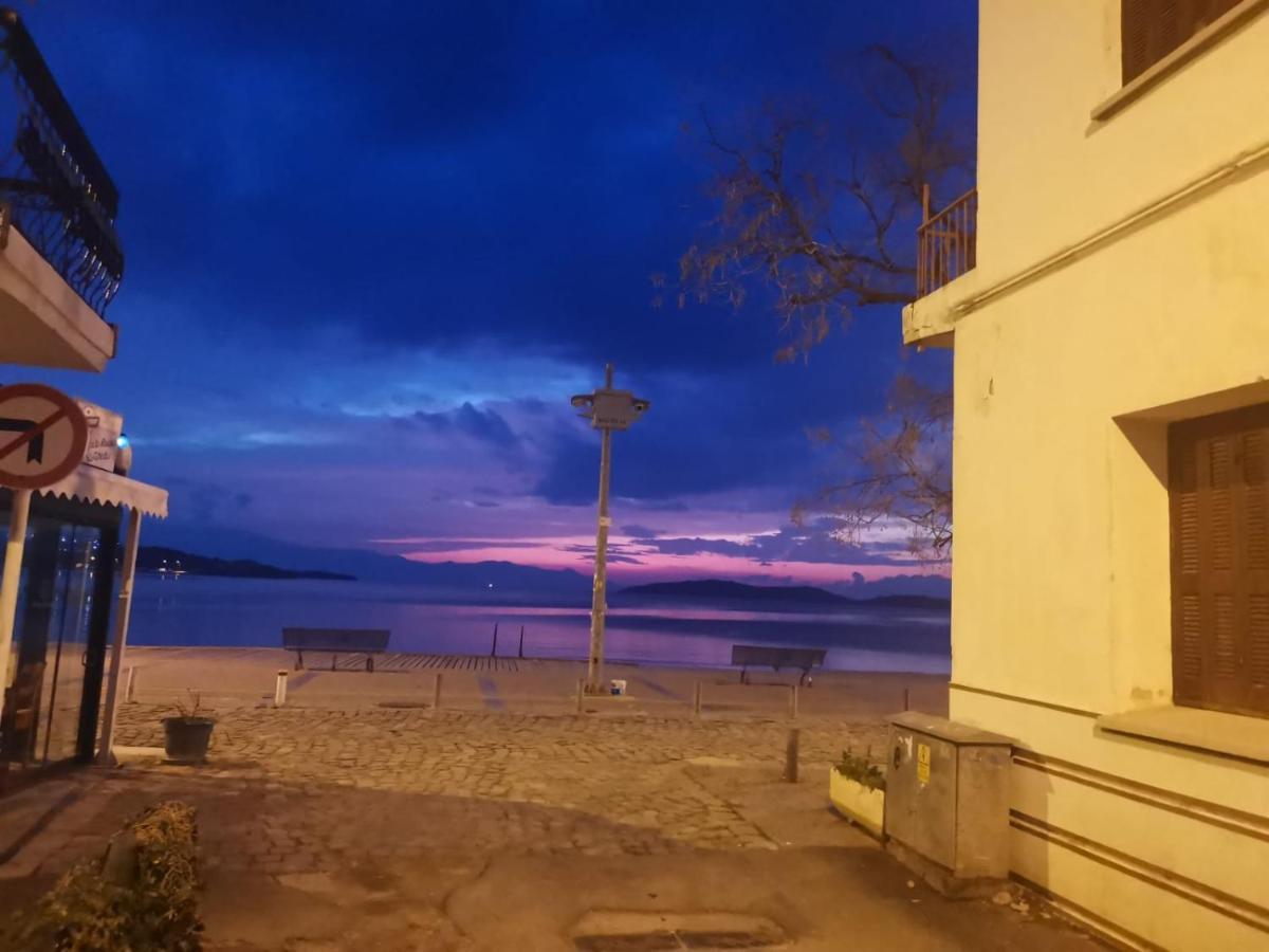 Limon Otel Foça Bagian luar foto